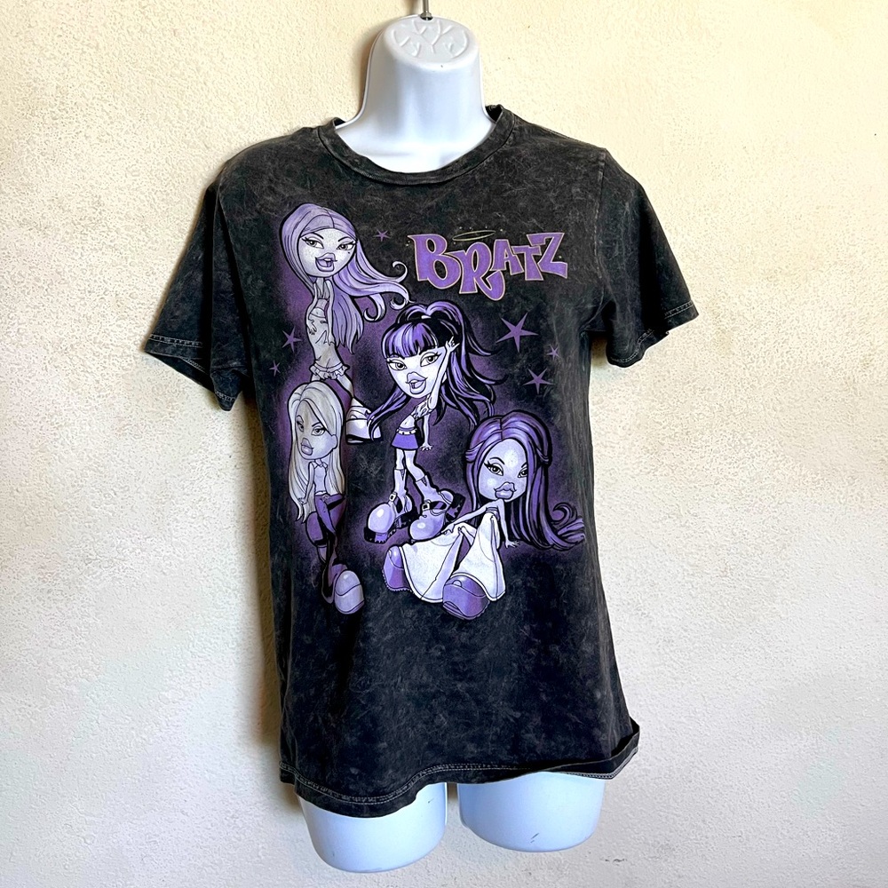 🌸Bratz tshirt!🌸